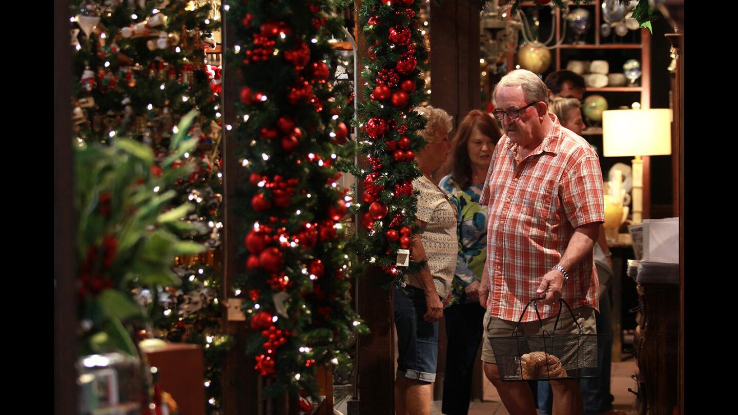 Photo Gallery: Roger's Gardens Christmas boutique