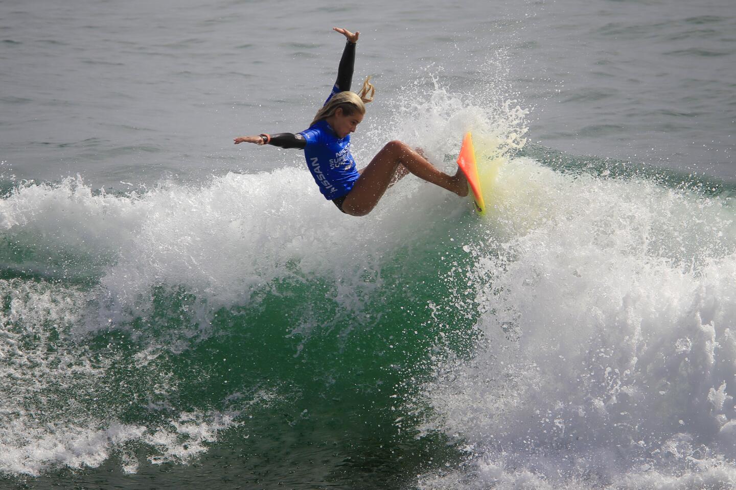 Photos: Women's Super Girl Surf Pro - The San Diego Union-Tribune