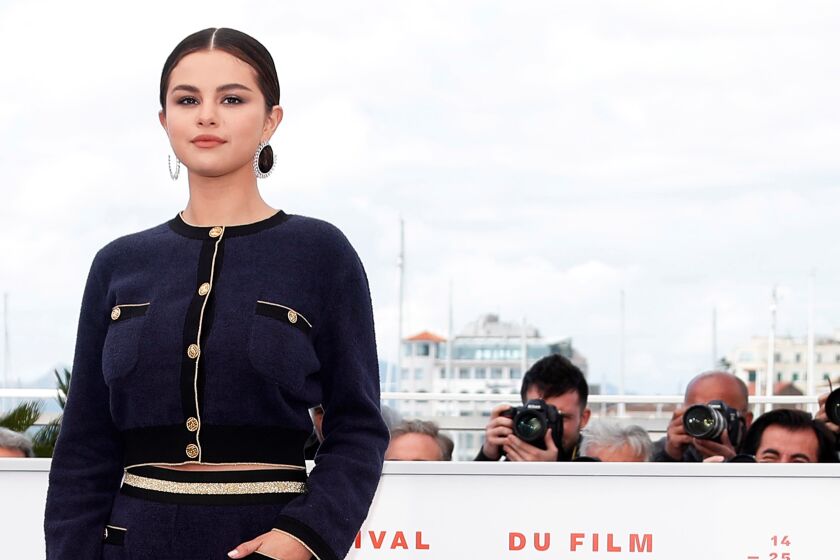La actriz Selena Gómez aborda su lucha contra los problemas mentales en un nuevo filme
