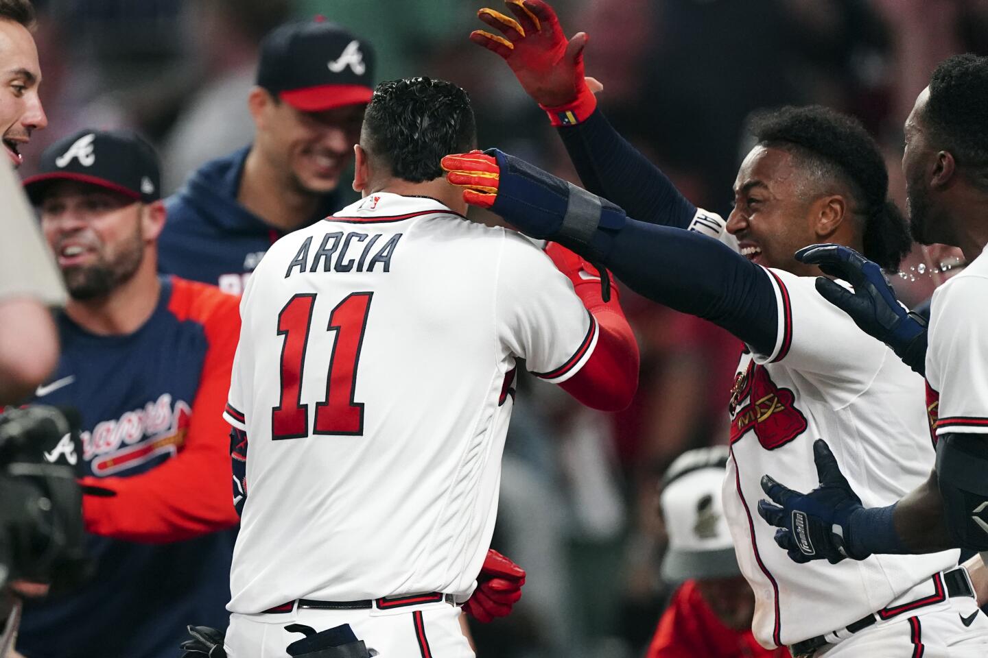 Braves strike out 15 times in loss to Padres