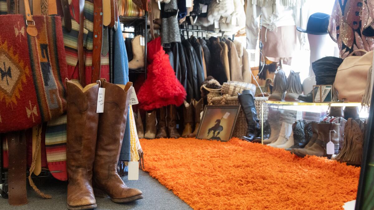 orange co clothing & accessories lululemon - craigslist