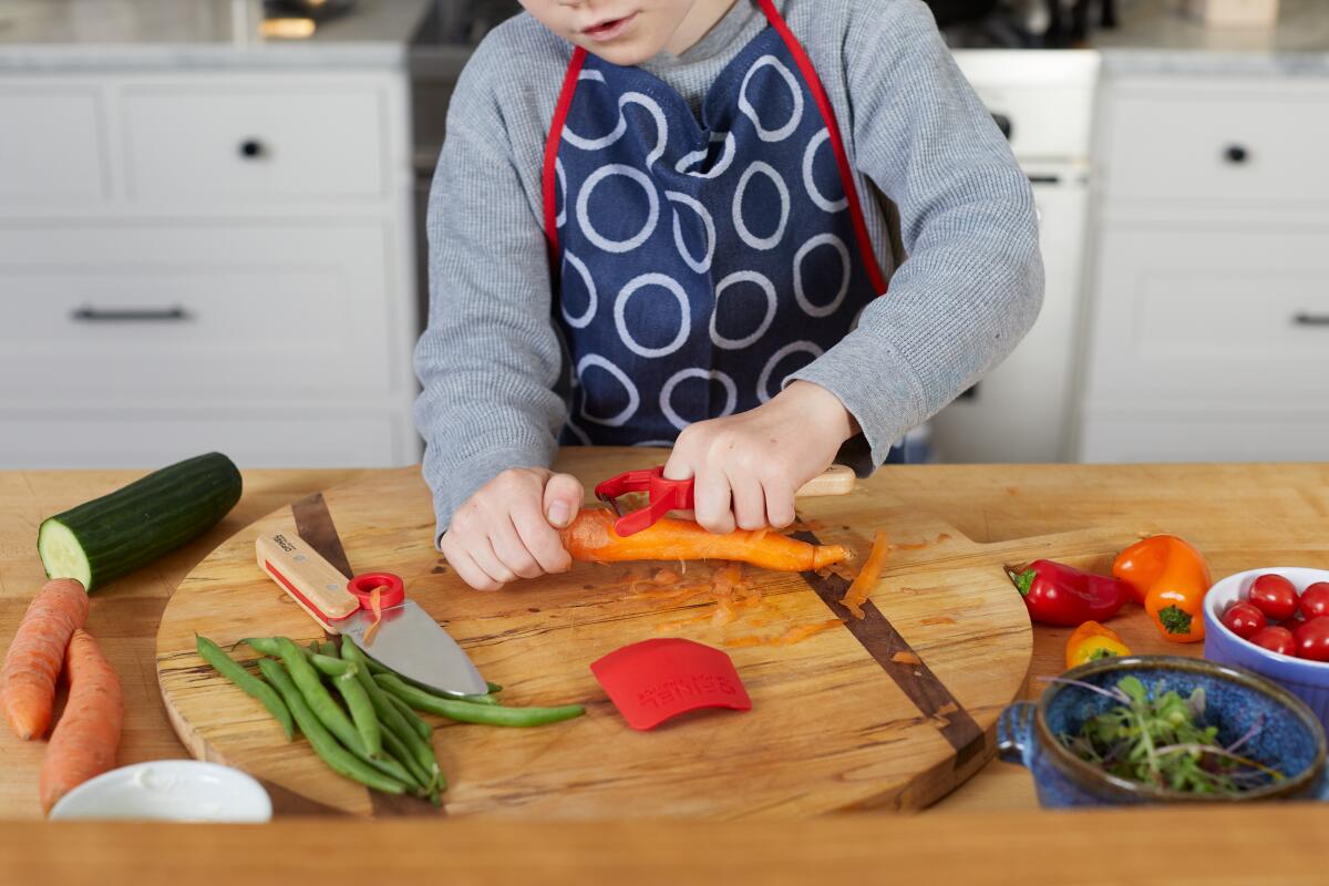 Happon 4 Pcs Kids Knife Set, Kids Safe Cooking Knives, Nylon Kids