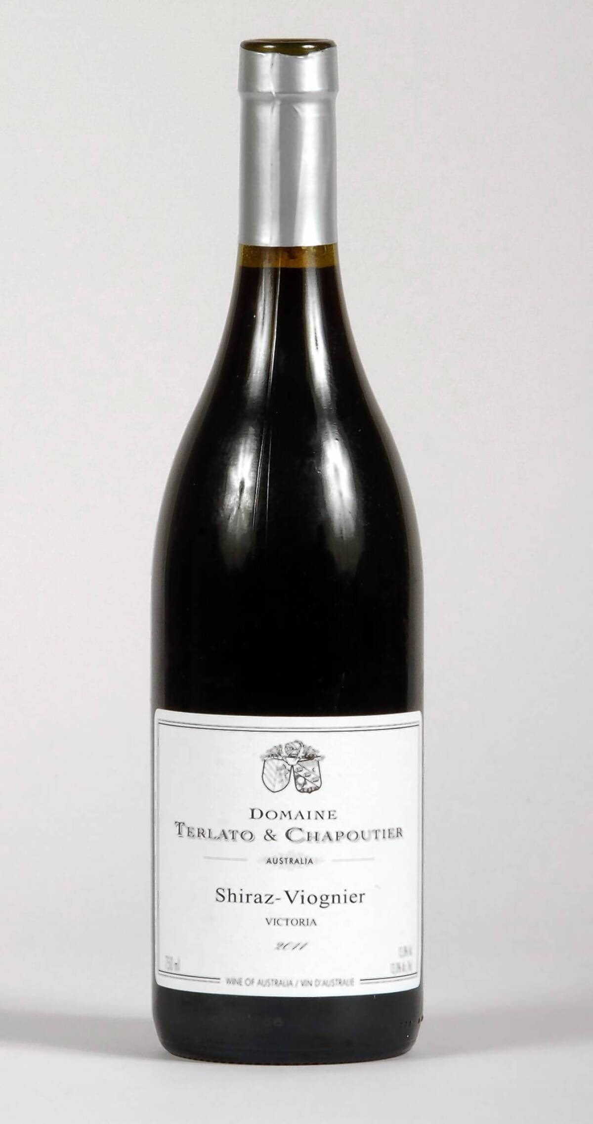 The fresh, spicy 2011 Domaine Terlato & Chapoutier Shiraz-Viognier is perfect for a burger bash, a barbecue or spaghetti.