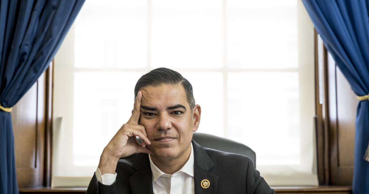 Lengthy Seashore’s Robert Garcia emerges as a political star