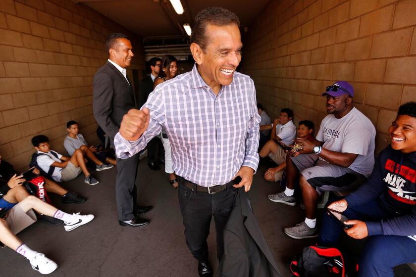 LOS ANGELES, CA - SEPTEMBER 08, 2017 - California gubernatorial candidate/former LA Mayor Antonio Villaraigosa gives a prep talk to students where he played football as a student at Cathedral High School in Los Angeles September 08, 2017. Villaraigosa was expelled as a student at the College preparatory High School years ago. (Al Seib / Los Angeles Times)