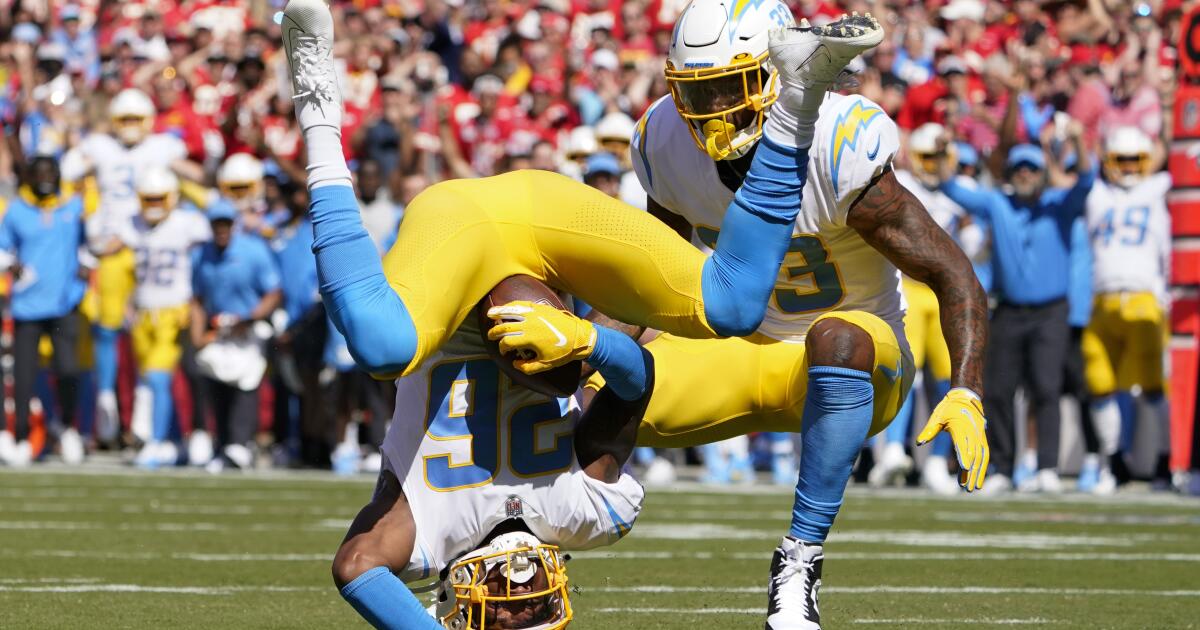 Chargers vs. Kansas City Chiefs score, live updates, analysis - Los Angeles  Times