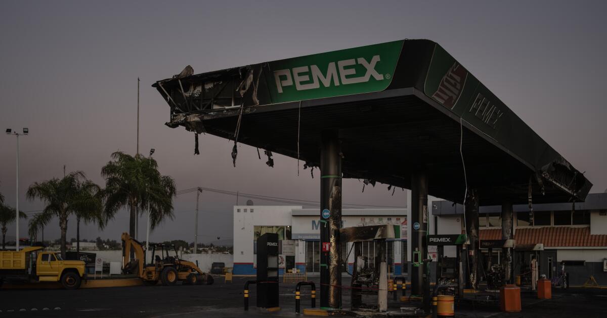 Um dia de terror após o assassinato do chefe do cartel mexicano El Mencho