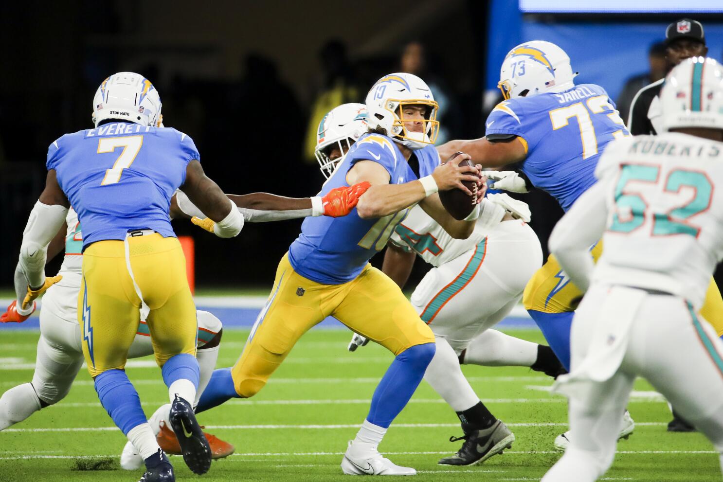 Justin Herbert and Chargers fall flat late in loss to Dolphins - Los  Angeles Times