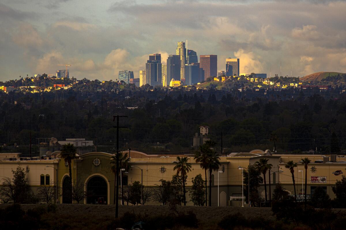 A view of downtown Los Angeles skyline 