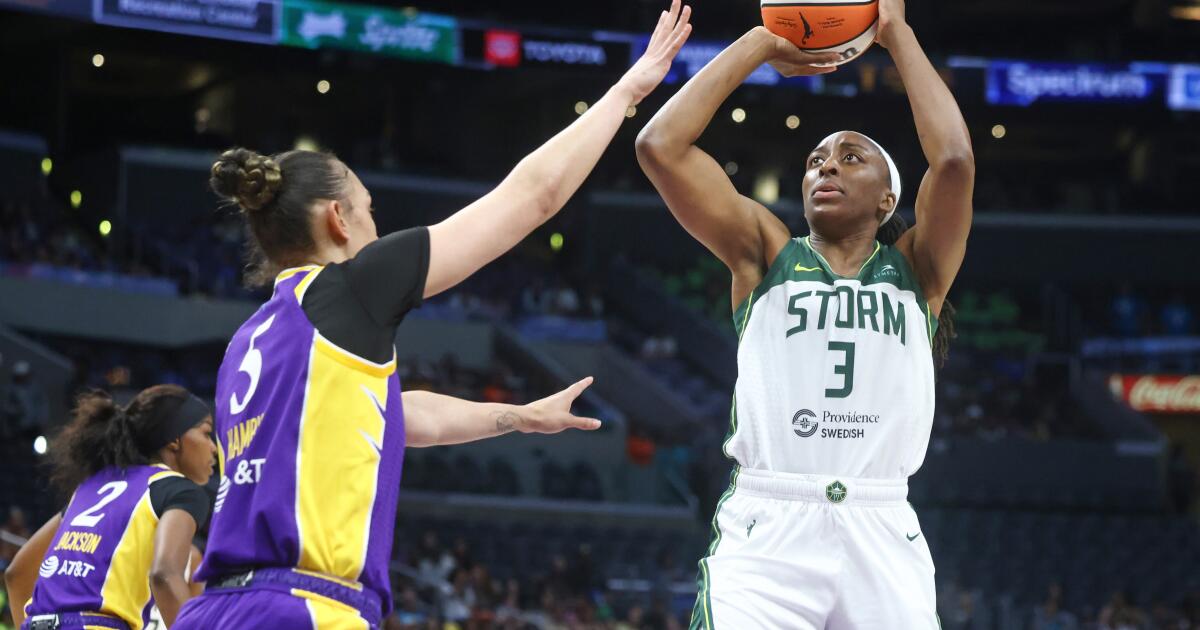 Les Sparks ne parviennent pas à suivre le rythme en fin de match et perdent contre Nneka Ogwumike et Storm