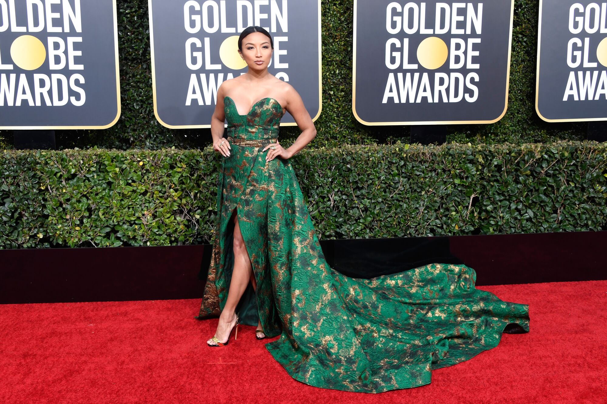 BEVERLY HILLS, CA - JANUARY 06: Jeannie Mai attends the 76th Annual Golden Globe Awards.