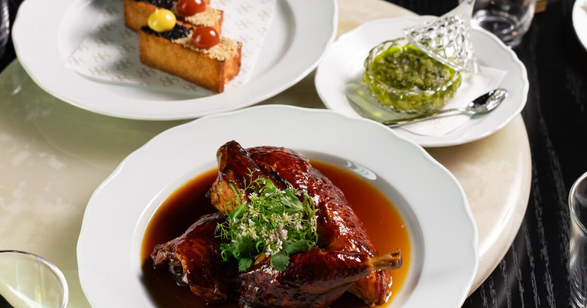 Review: Why doesn't Mei Lin's cuisine roar at 88 Club, the 'Top Chef' winner's new Beverly Hills restaurant?