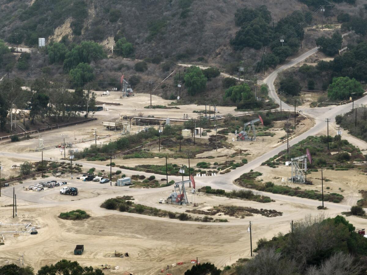 Aera Energy wells in Ventura