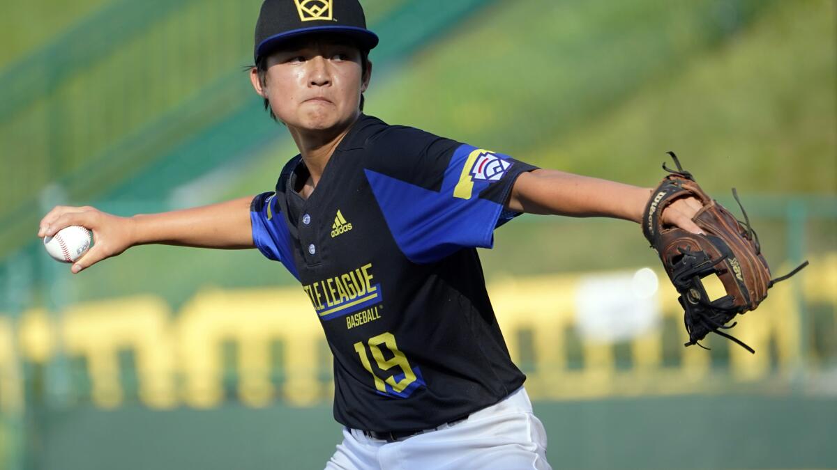 LLWS: Gavin Weir, South Dakota throws combined no-hitter in opener