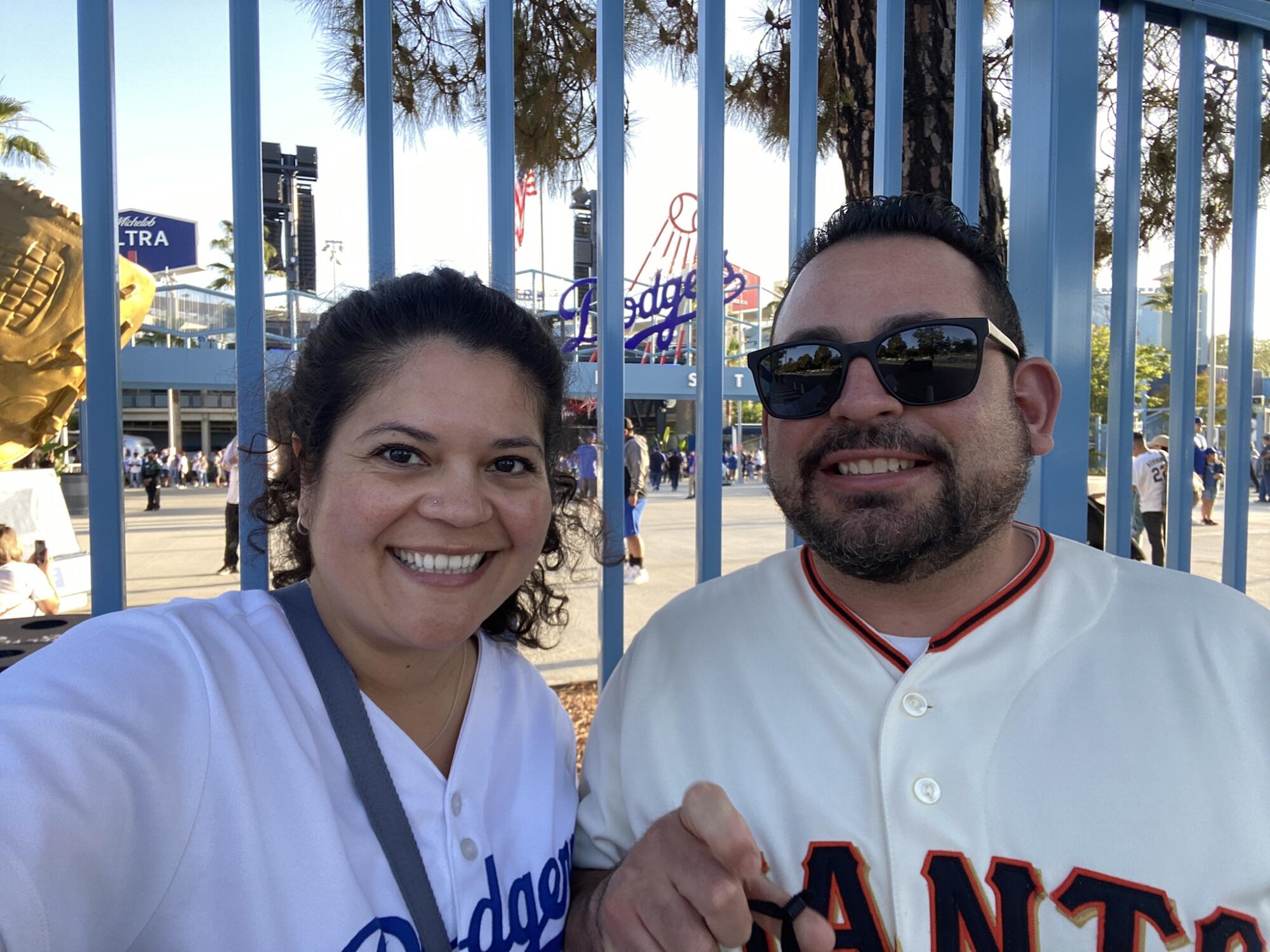 How families with Giants and Dodgers fans handle the NLDS - Los