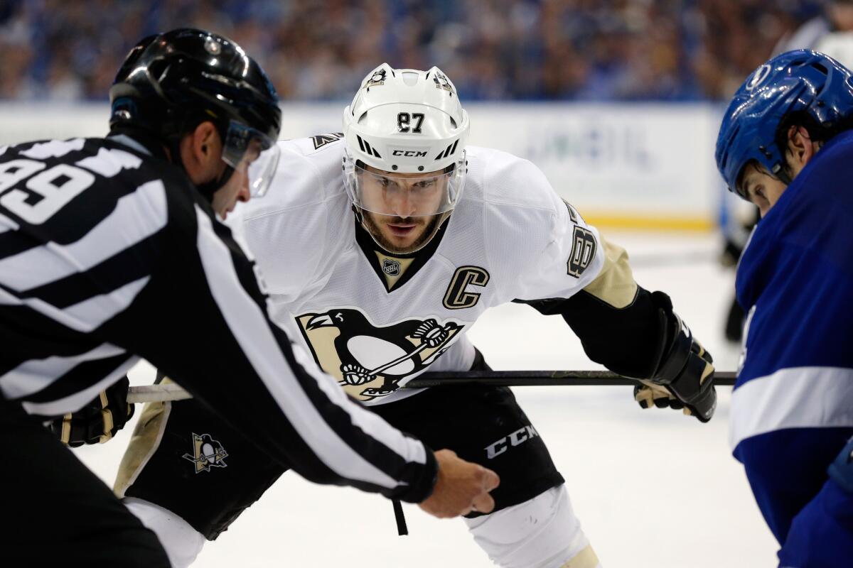 Penguins center Sidney Crosby (87) looks to face off against the Lightning in Game 6 of the Eastern Conference finals on May 24.