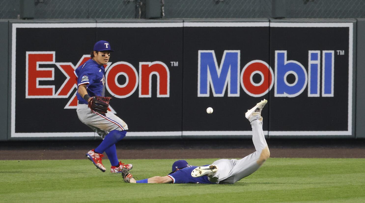 Gibson, Dietrich lead Rangers to a 6-4 win over Rockies - The San