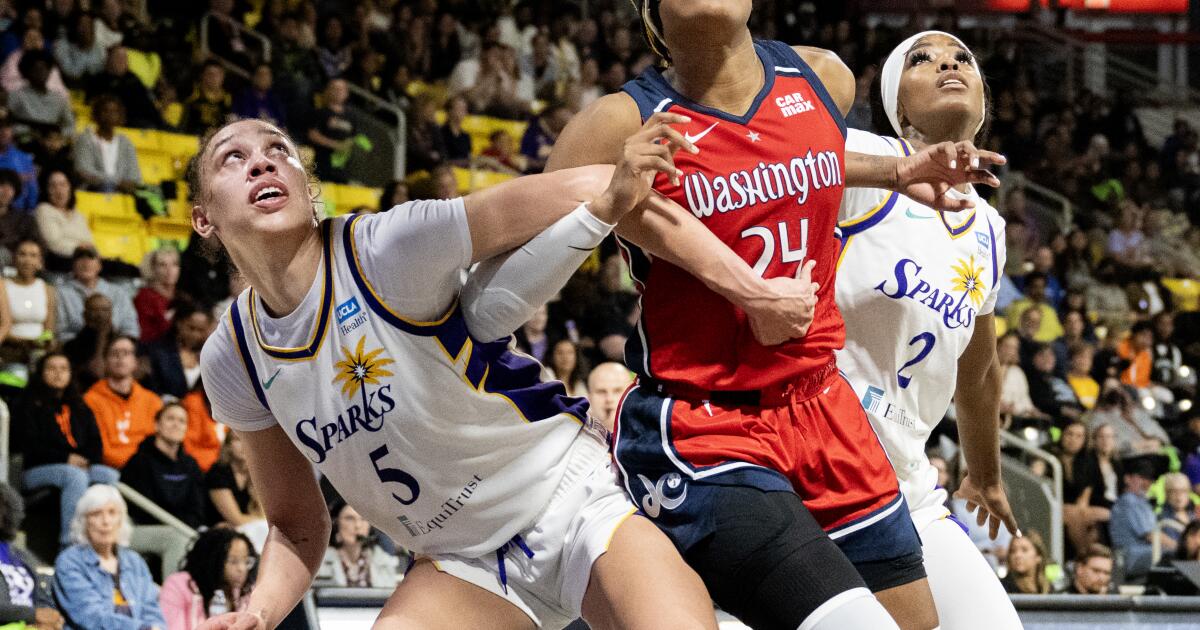 Sparks’ Dearica Hamby utilizes strong mentality to thrive in L.A. and inspire teammates