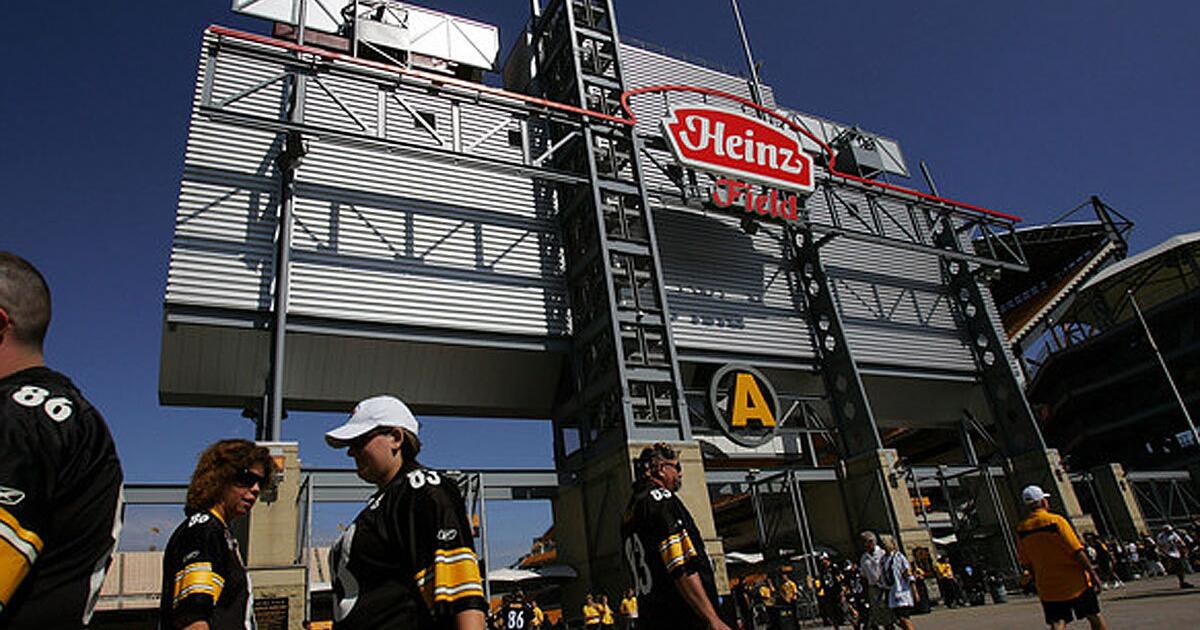 Pittsburgh Steelers stadium keeps Heinz Field name despite Kraft merger -  ESPN