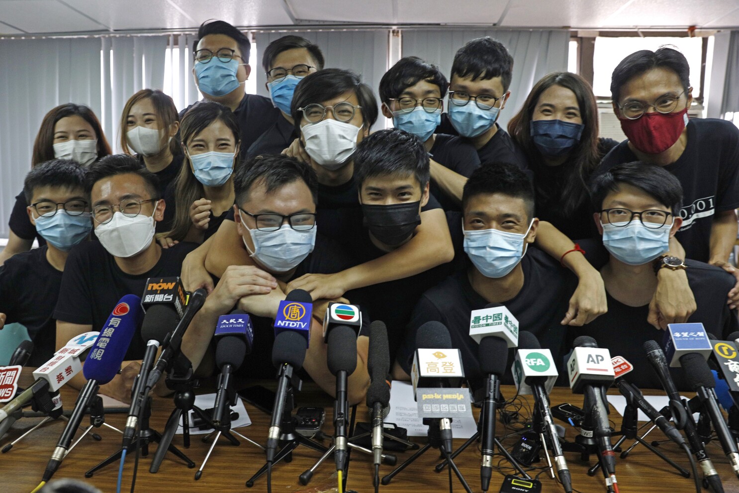 Explainer Hong Kong Mass Arrests Chill Democracy Movement The San Diego Union Tribune