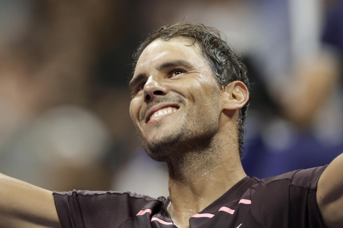 ARCHIVO - Rafael Nadal tras su victoria ante Richard Gasquet en la tercera ronda del Abierto de Estados Unidos