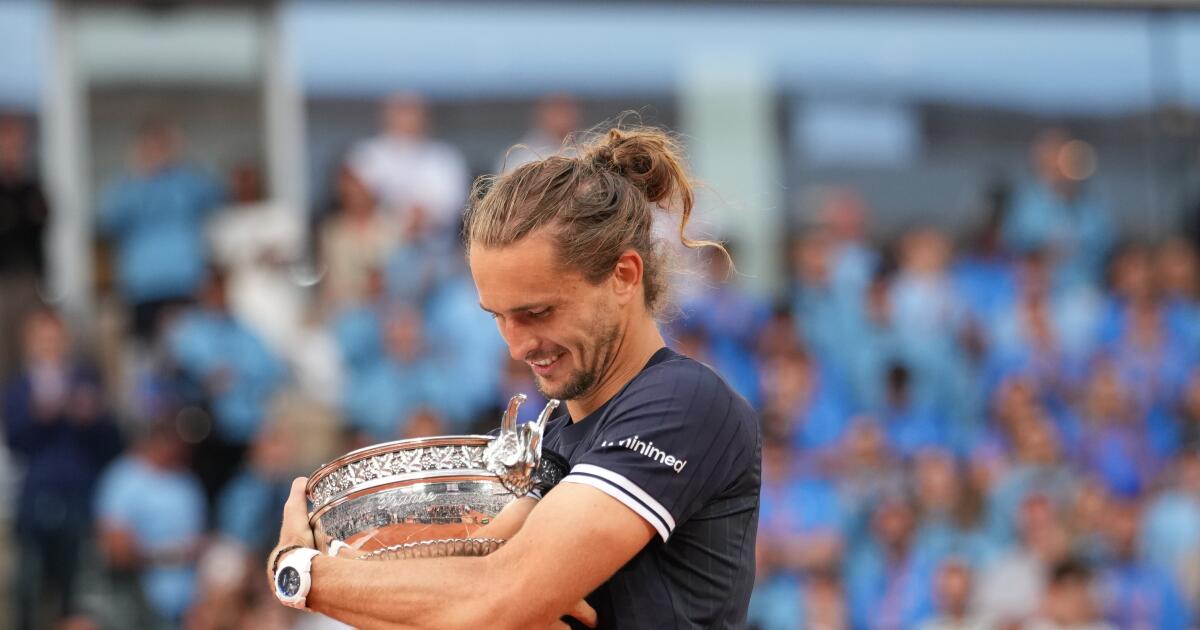 Alexander Zverev remporte Roland-Garros, son premier titre du Grand Chelem