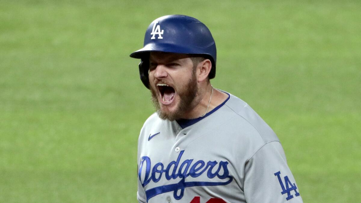 Los Angeles Dodgers top Tampa Bay Rays in Game 3 of World Series