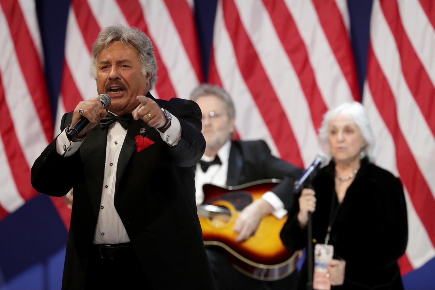 Inaugural ball performers