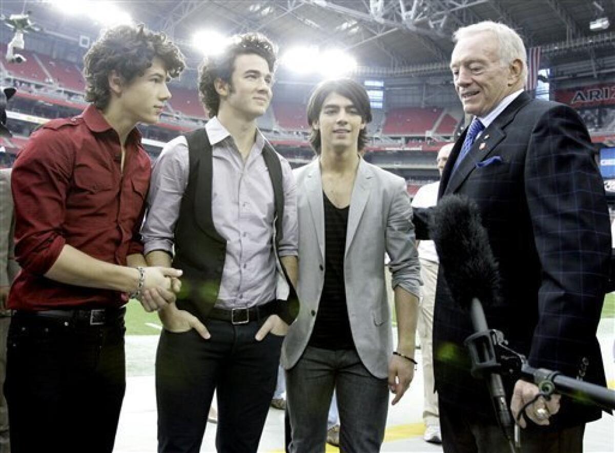 Jonas Brothers to play Cowboys' Thanksgiving game - The San Diego