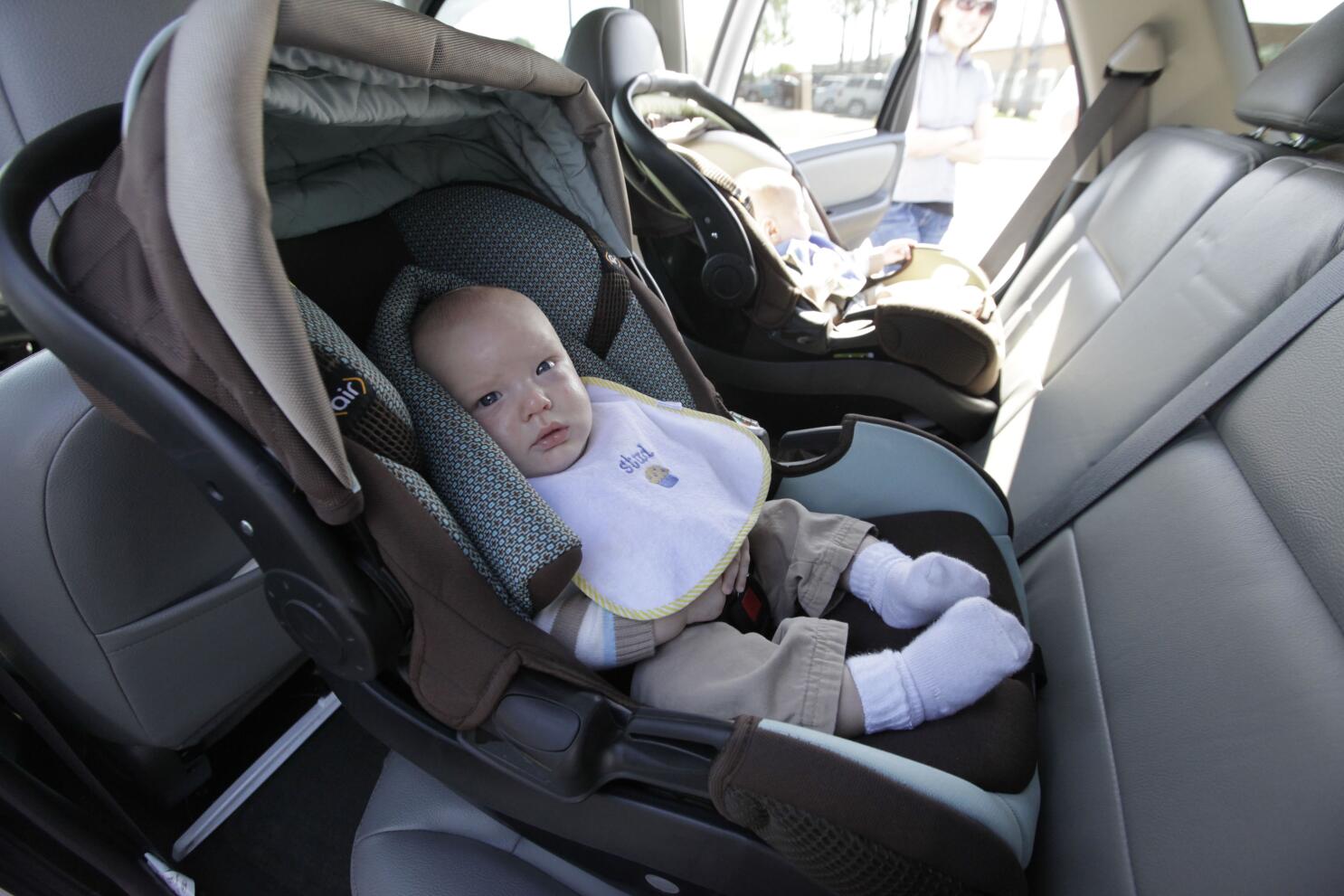 Factors that influence how long can baby sleep in car seat