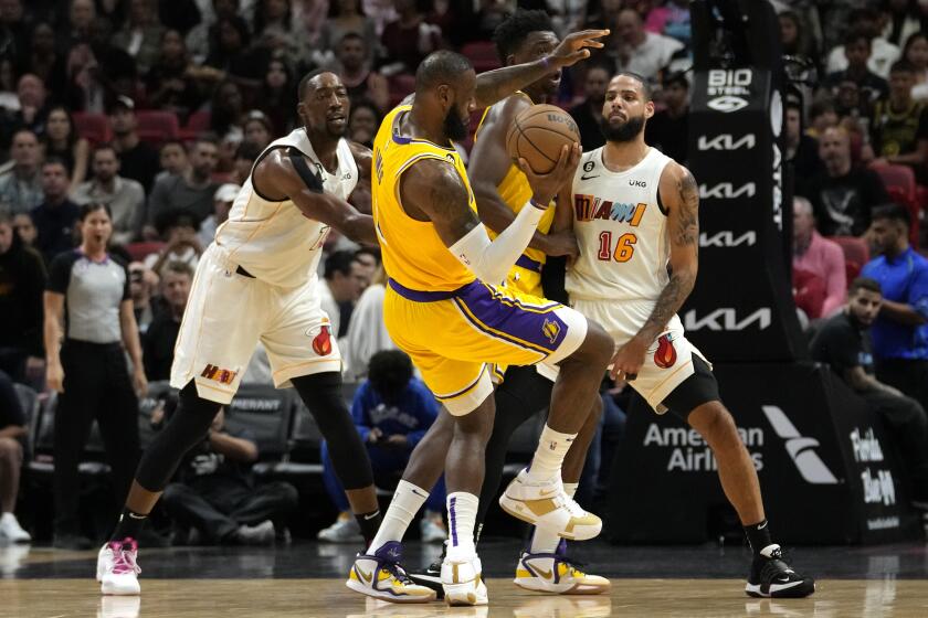 NBA: LeBron James Shines On His 38th Birthday As LA Lakers Beat Atlanta  Hawks 130-121