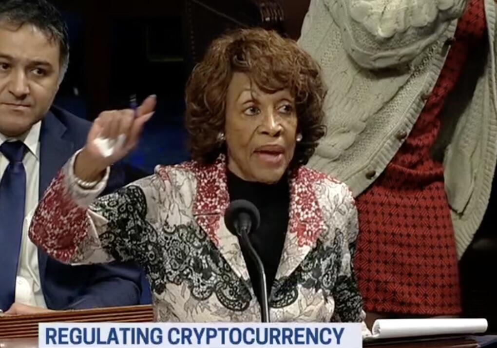 Column: With Democratic assent, House votes to open loopholes in crypto regulation