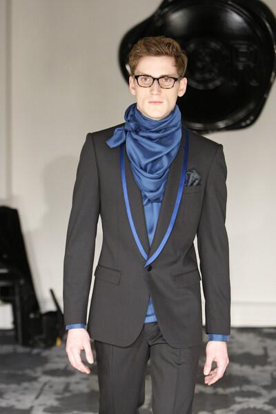 Viktor & Rolf menswear Fall 2010