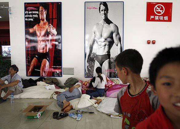 Arnold Schwarzenegger, china quake