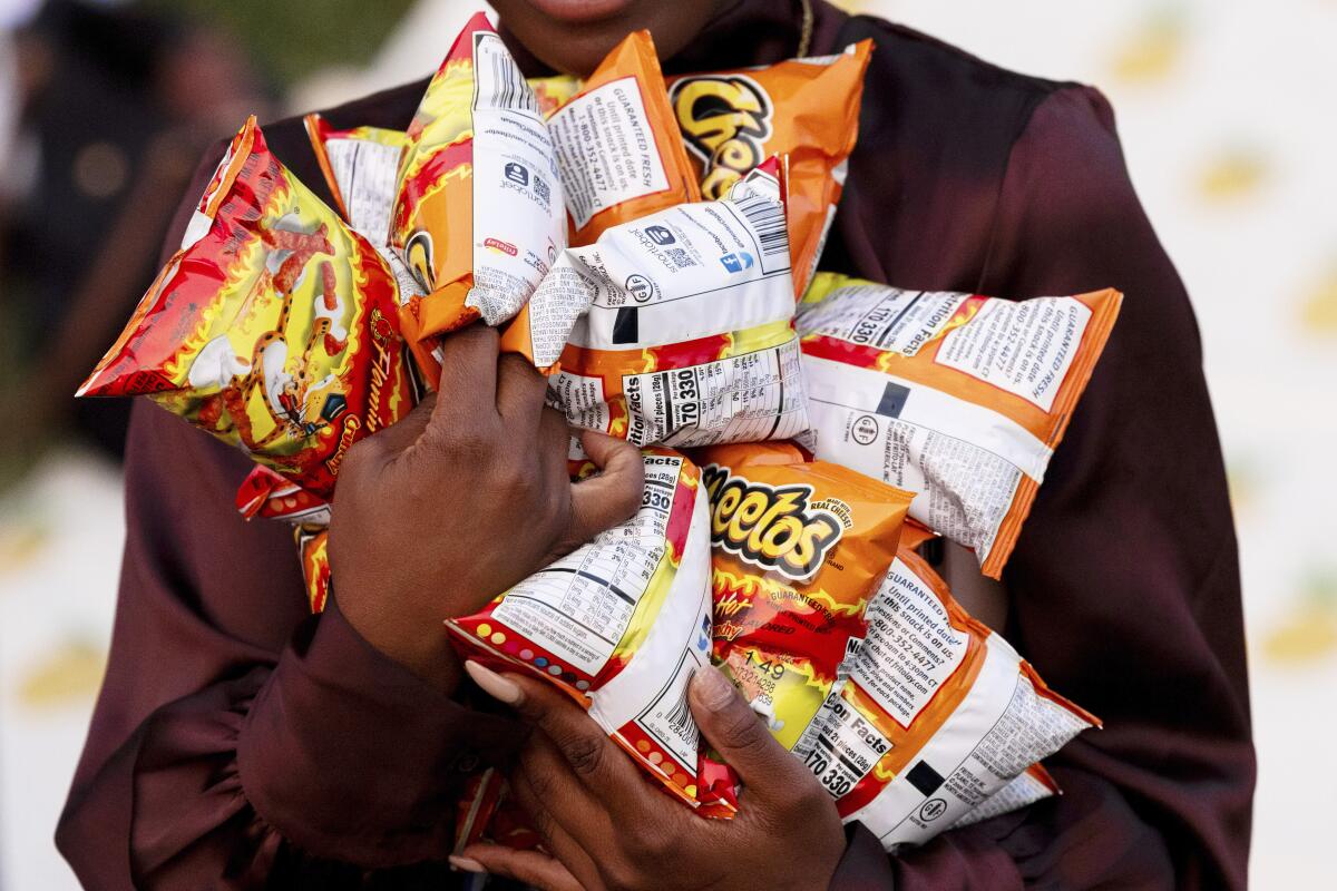 California schools could ban Flamin' Hot Cheetos under bill - Los ...