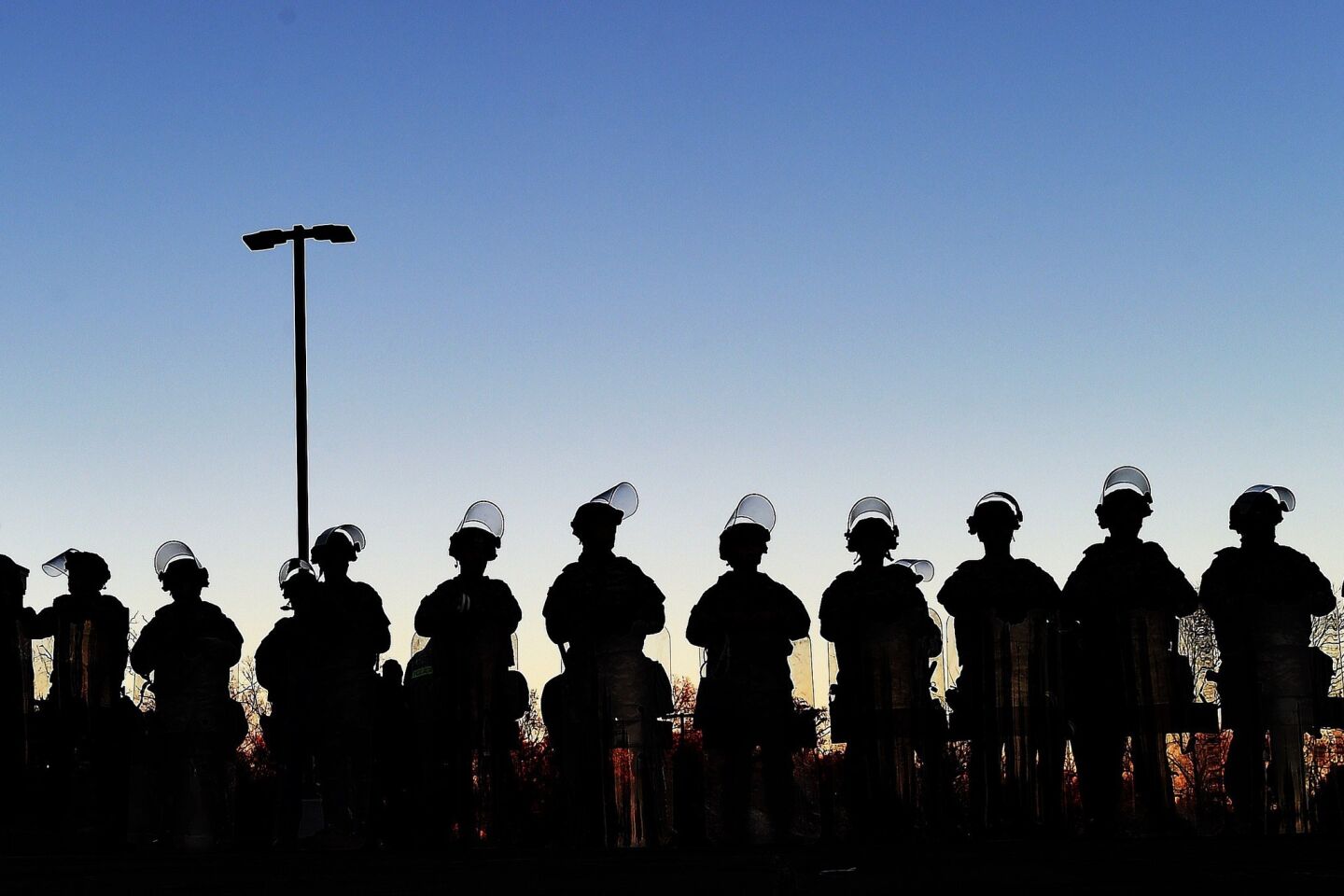 Ferguson Live Updates 44 Arrests In Ferguson 130 In La Overnight Los Angeles Times