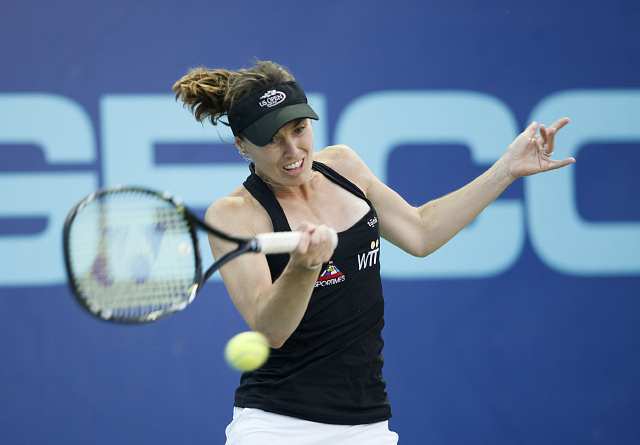 Martina Hingis, a winner of five Grand Slam singles titles, helped lead the New York Sportimes to a 19-17 overtime win.