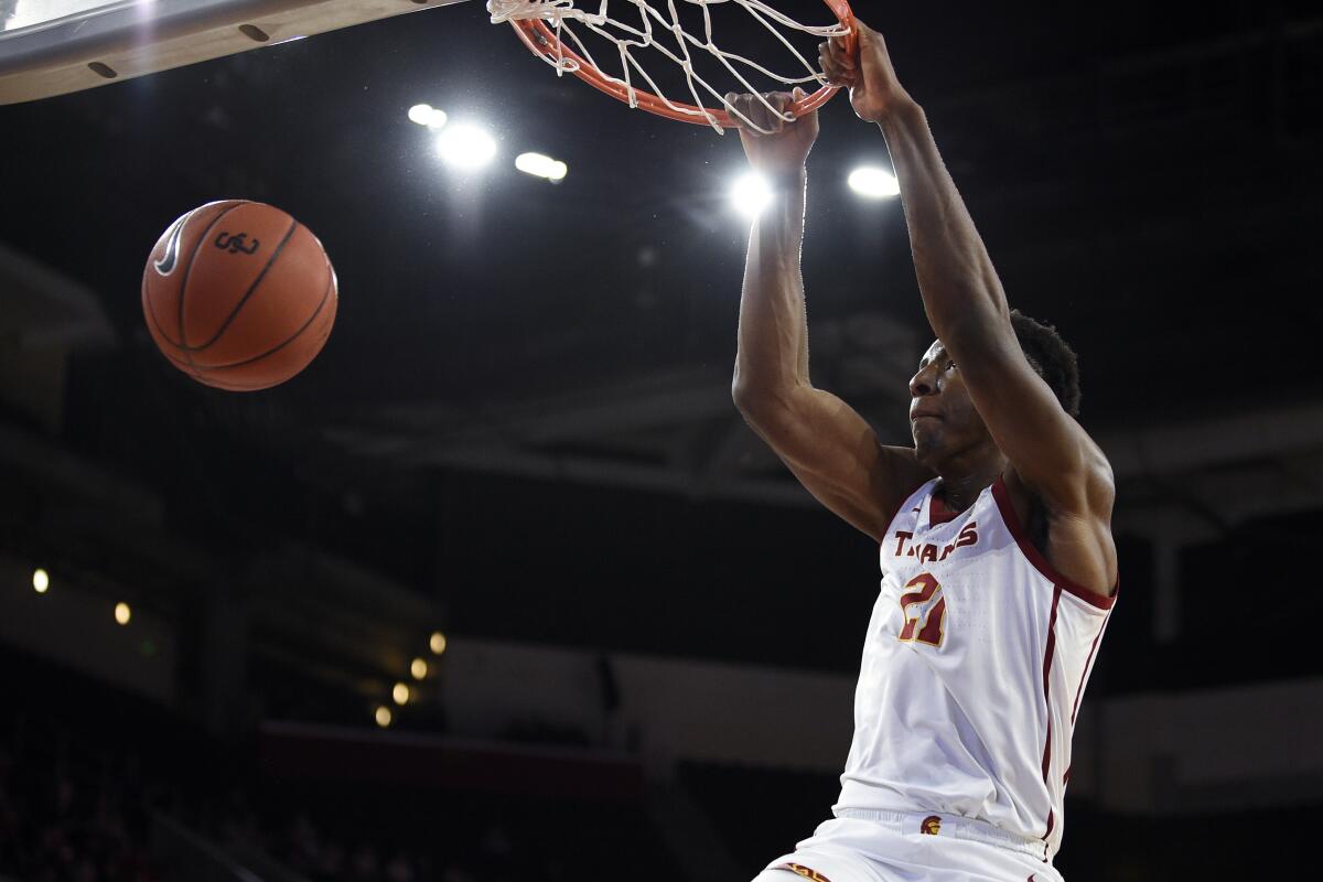 USC's Onyeka Okongwu dunks during the Trojans' 82-78 win over Stanford on Jan. 18, 2020.