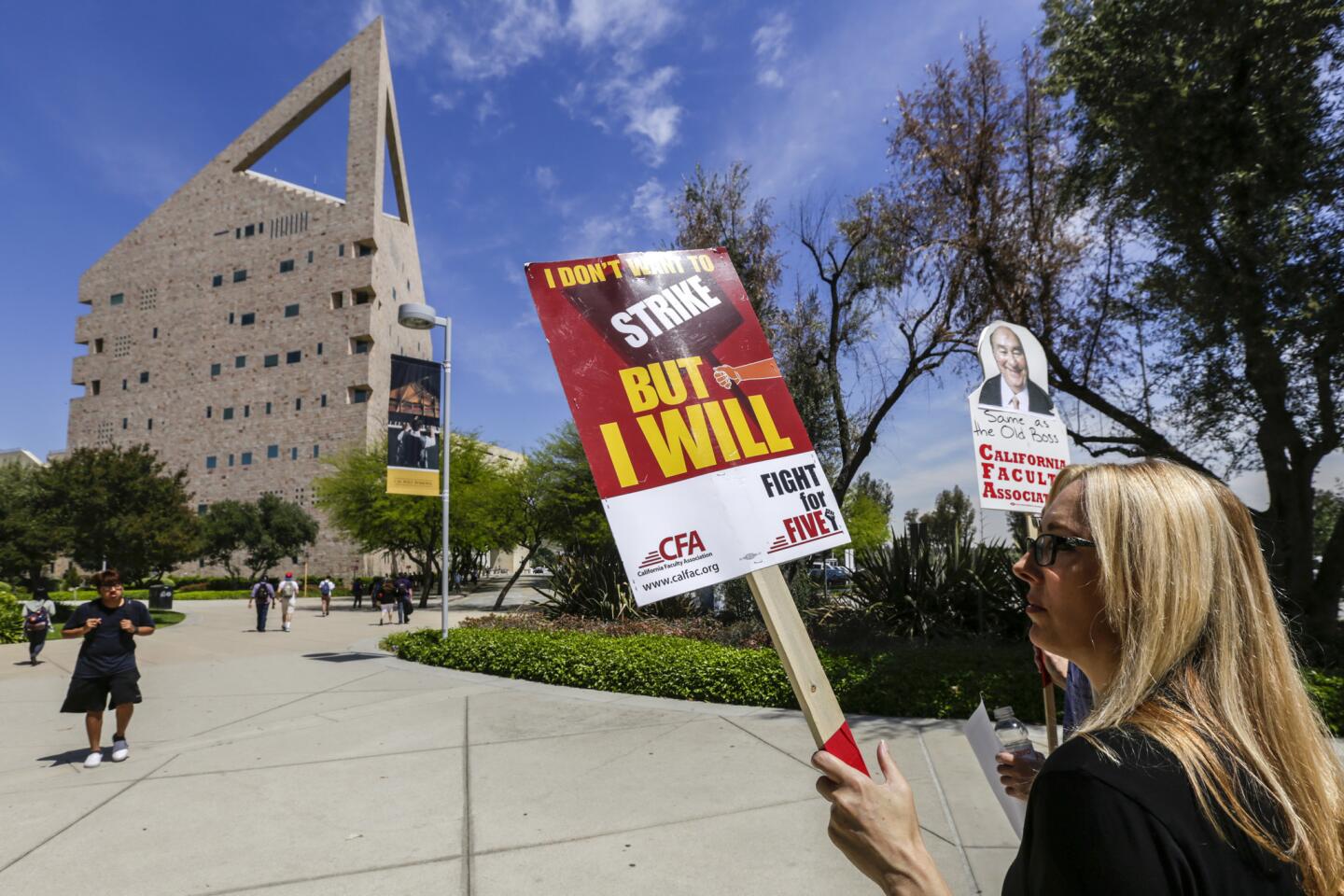 Cal State pay dispute