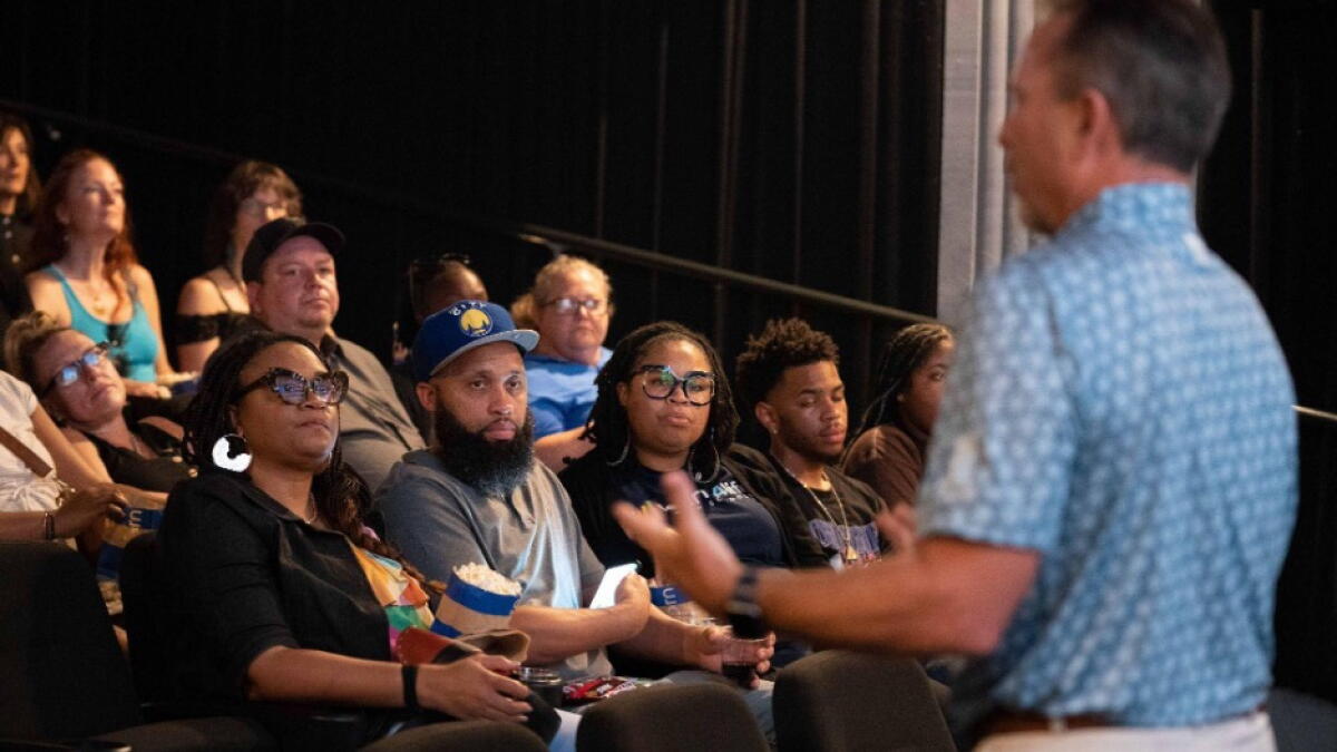 'La Lucha' Reveals Critical Role of Community Schooling in L.A. and Beyond - Vimarsana News