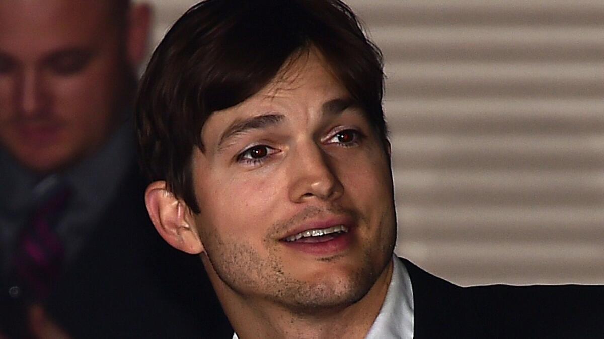 Ashton Kutcher was cool having his picture taken at the "Jupiter Ascending" premiere in January. But about that full-face photo of daughter Wyatt taken by paparazzi and published by the New York Post? Not so much.