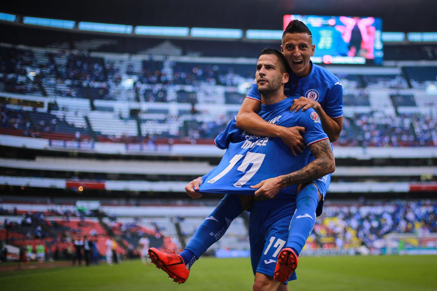 Cruz Azul v Necaxa - Torneo Clausura 2019 Liga MX