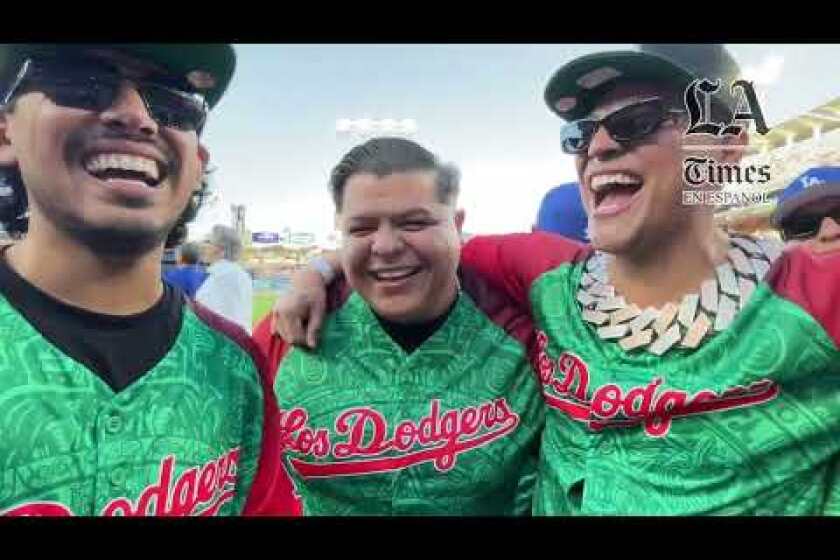 VIDEO: Eduin Caz, Grupo Firme, Seniesa Estrada Noche de Herencia Mexicana en Dodger Stadium