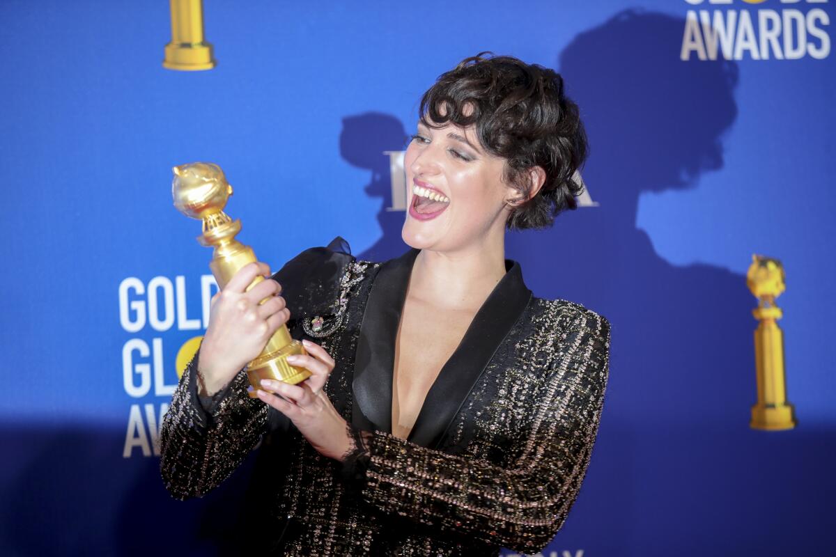 Phoebe Waller-Bridge in the photo deadline room at the 77th Golden Globe Awards.