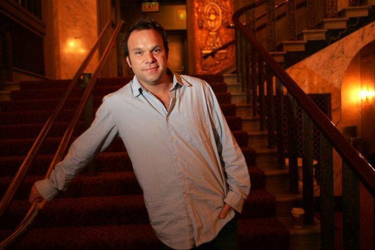 Norbert Leo Butz will continue his role for the "Big Fish" Broadway run.