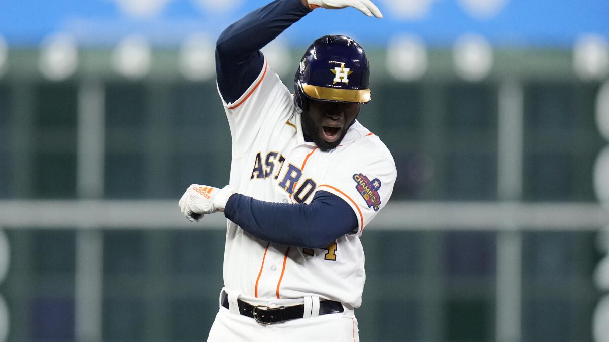 Alvarez's bases-clearing double sends Astros past White Sox - NBC Sports