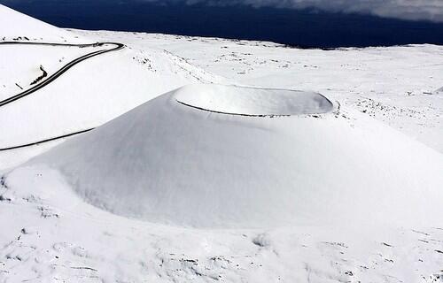 The world's most romantic places to propose: Mauna Kea