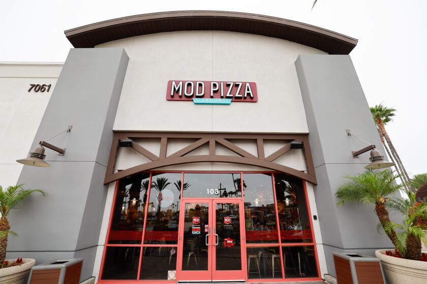 HUNTINGTON BEACH, CA - JULY 09: Mod Pizza exteriors on Tuesday, July 9, 2024 in Huntington Beach, CA. The fast-casual restaurant chain is preparing a potential bankruptcy filing. (Allen J. Schaben / Los Angeles Times)
