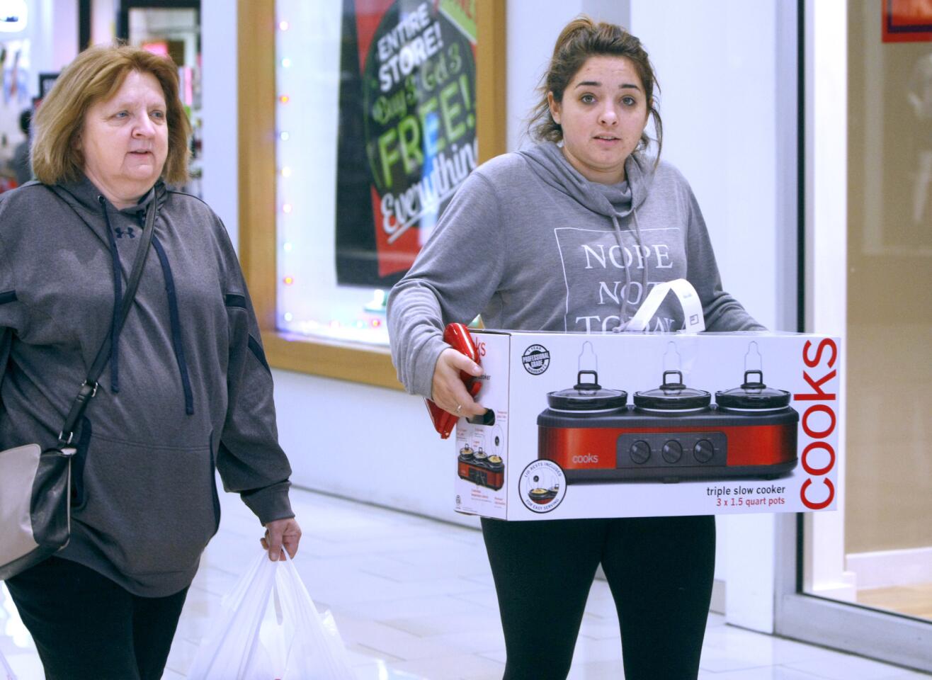 Photo Gallery: Black Friday shopping at the Glendale Galleria