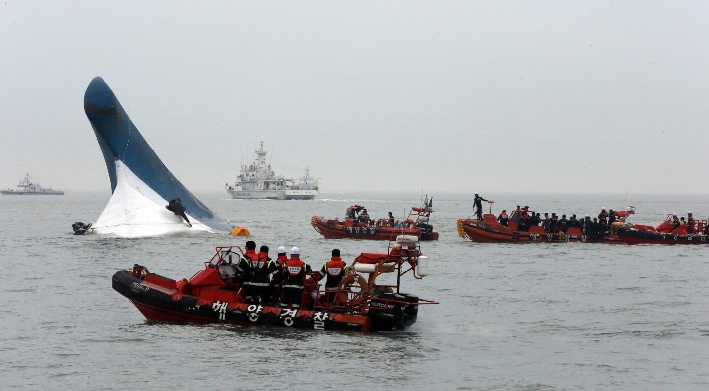South Korea ferry sinks